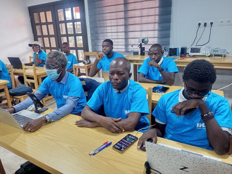 RENFORCEMENT DES CAPACITES DES ENSEIGNANTS : LA DVS ET IHS COTE D’IVOIRE ENGAGES POUR LA PROMOTION DES STIM